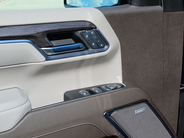 2024 Chevrolet Silverado 1500 LTZ - Photo 10