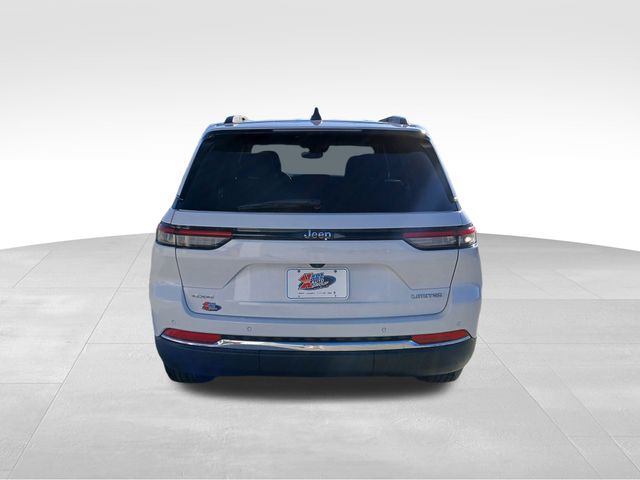 2023 Jeep Grand Cherokee Limited photo 3