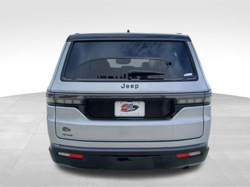 New 2026 Jeep Grand Wagoneer Summit Sport Utility