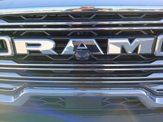 2025 RAM 2500 Laramie - Photo 33