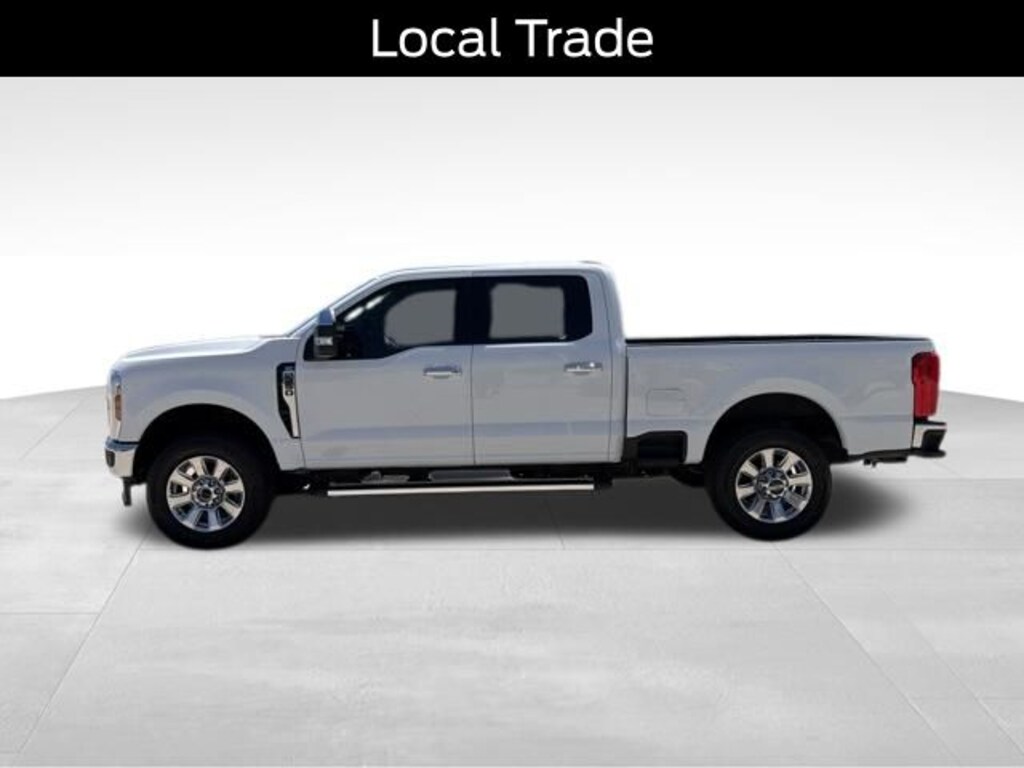 Used 2025 Ford F-250SD XLT Truck Crew Cab