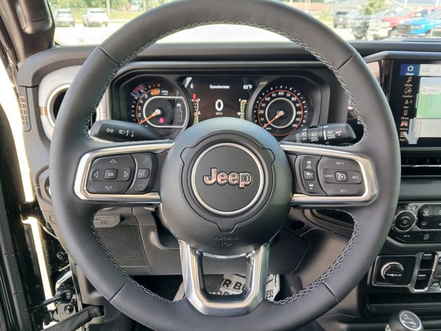 2025 Jeep Wrangler 4-Door Sahara - Photo 21