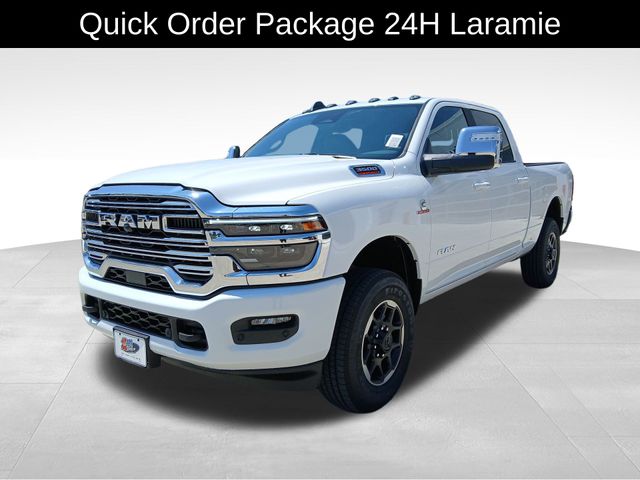 2025 RAM 3500 Laramie - Photo 4