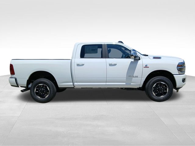 2025 RAM 3500 Laramie - Photo 9
