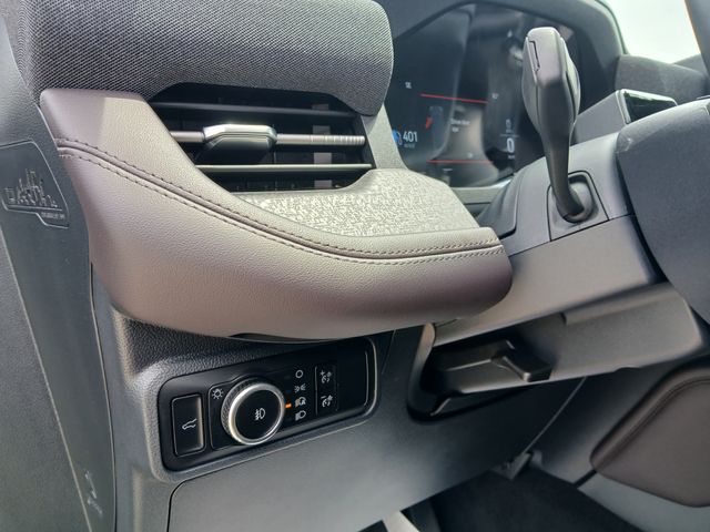 2025 Ford Explorer Platinum - Photo 33