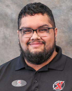 Staff member Jose Inocencio from ID_c6ce541fe62d