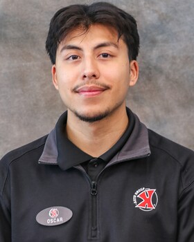 Staff member Oscar Solario Jara from ID_c6ce541fe62d
