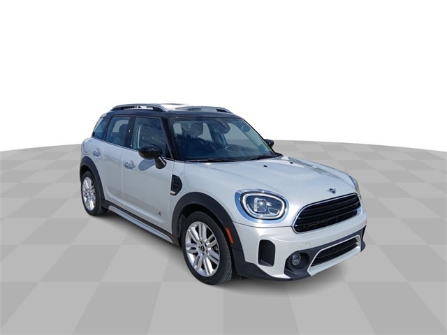 Used 2022 MINI Countryman Oxford Edition with VIN WMZ43BR0XN3N61867 for sale in Marshalltown, IA