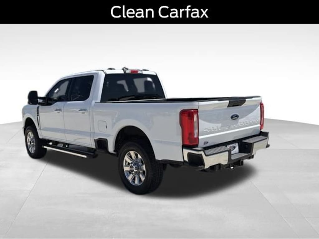 Used 2025 Ford F-250SD XLT Truck Crew Cab