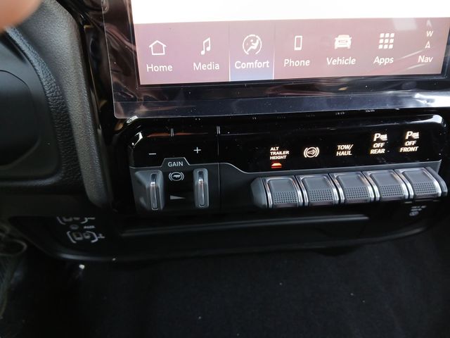 2025 RAM 2500 Laramie - Photo 12