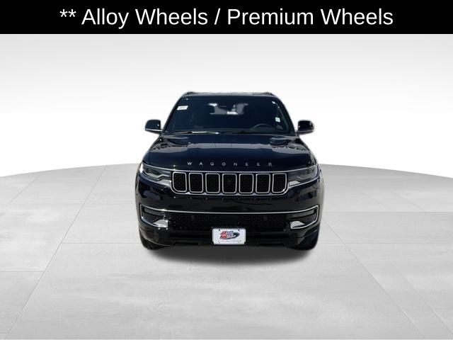 2024 Jeep Wagoneer Base photo 3