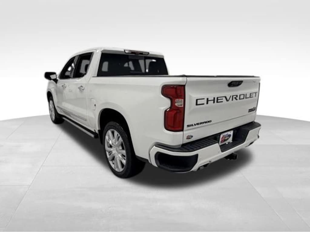 Used 2023 Chevrolet Silverado 1500 High Country Truck Crew Cab