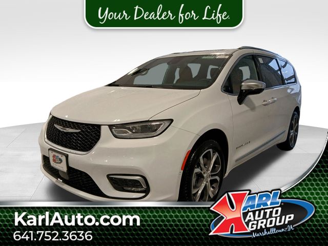 2026 Chrysler Pacifica Pinnacle AWD's photo