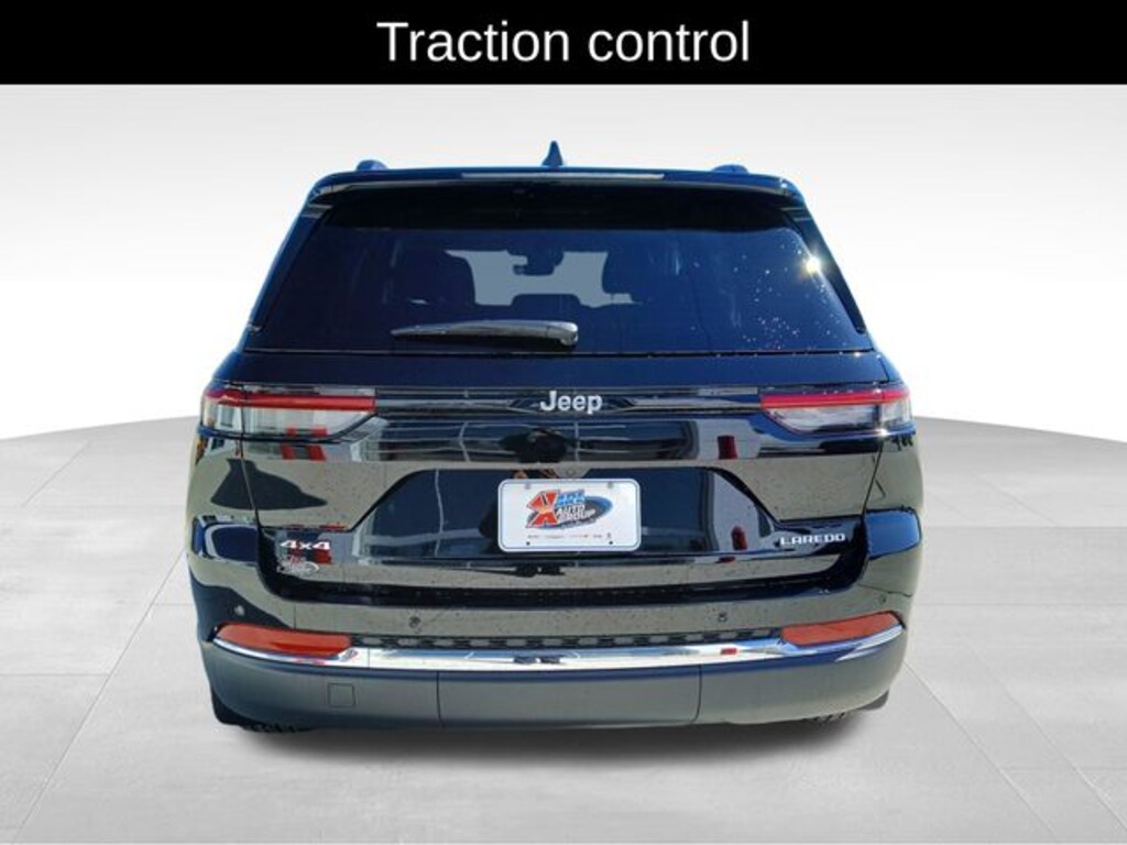 New 2026 Jeep Grand Cherokee Laredo Sport Utility