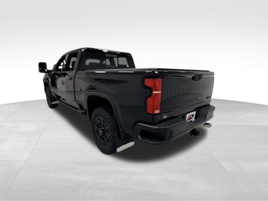 Used 2024 Chevrolet Silverado 2500HD High Country Truck Crew Cab