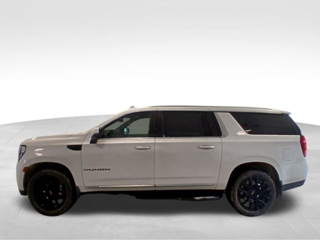 Used 2023 GMC Yukon XL SLT SUV