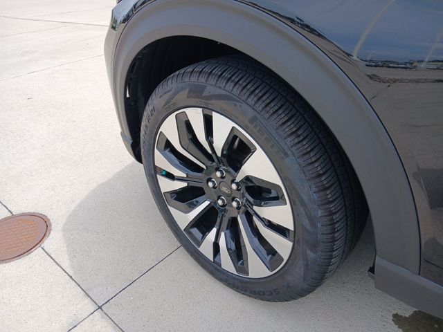 2025 Ford Explorer Platinum - Photo 39