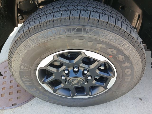 2025 RAM 3500 Laramie - Photo 33