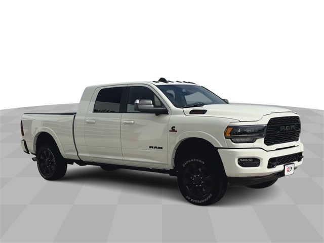 Used 2022 RAM Ram 3500 Pickup Limited with VIN 3C63R3PL8NG240704 for sale in Marshalltown, IA