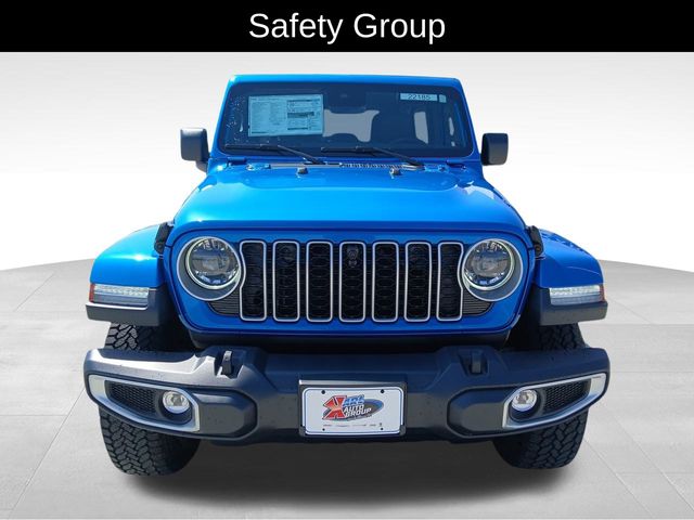 2024 Jeep Wrangler Sahara photo 3