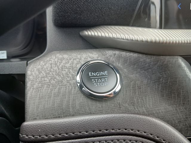 2025 Ford Explorer Platinum - Photo 32