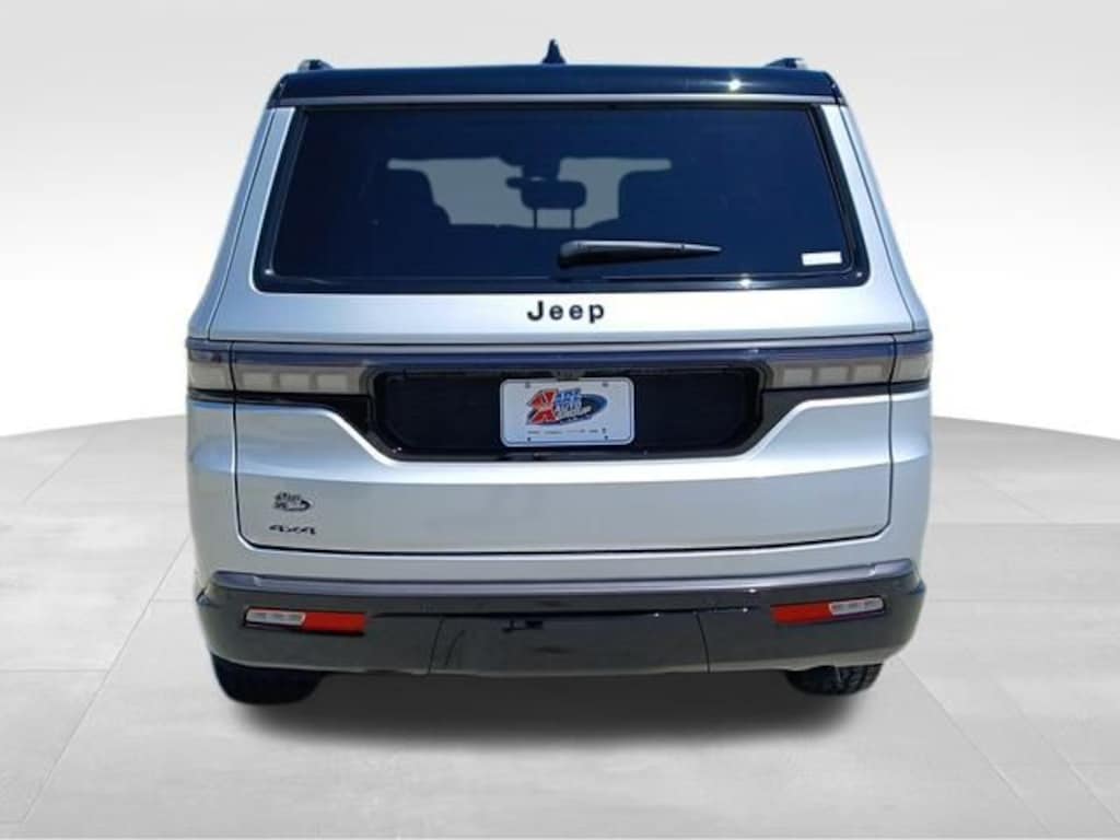 New 2026 Jeep Grand Wagoneer Base Sport Utility