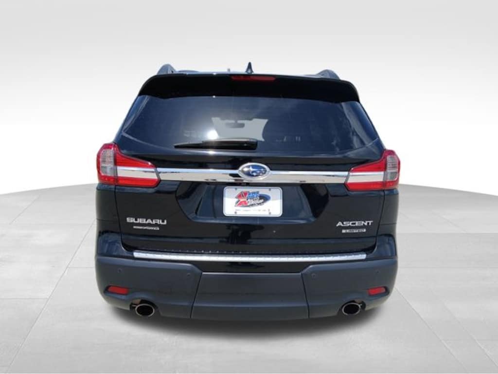 Used 2022 Subaru Ascent Limited SUV