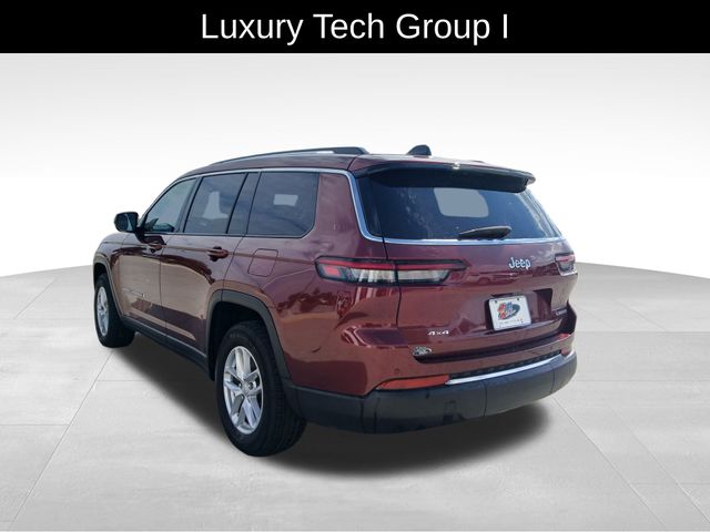 2023 Jeep Grand Cherokee Laredo photo 2