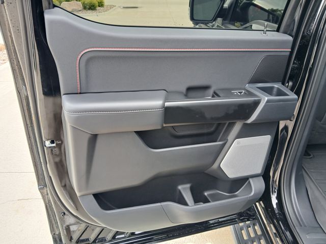 2025 Ford F-150 Raptor - Photo 20