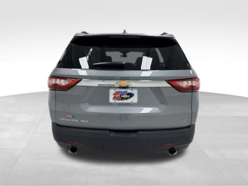 Used 2021 Chevrolet Traverse LT Leather SUV