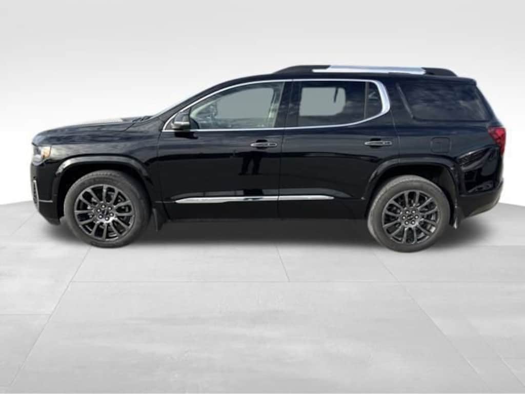 Used 2023 GMC Acadia Denali SUV