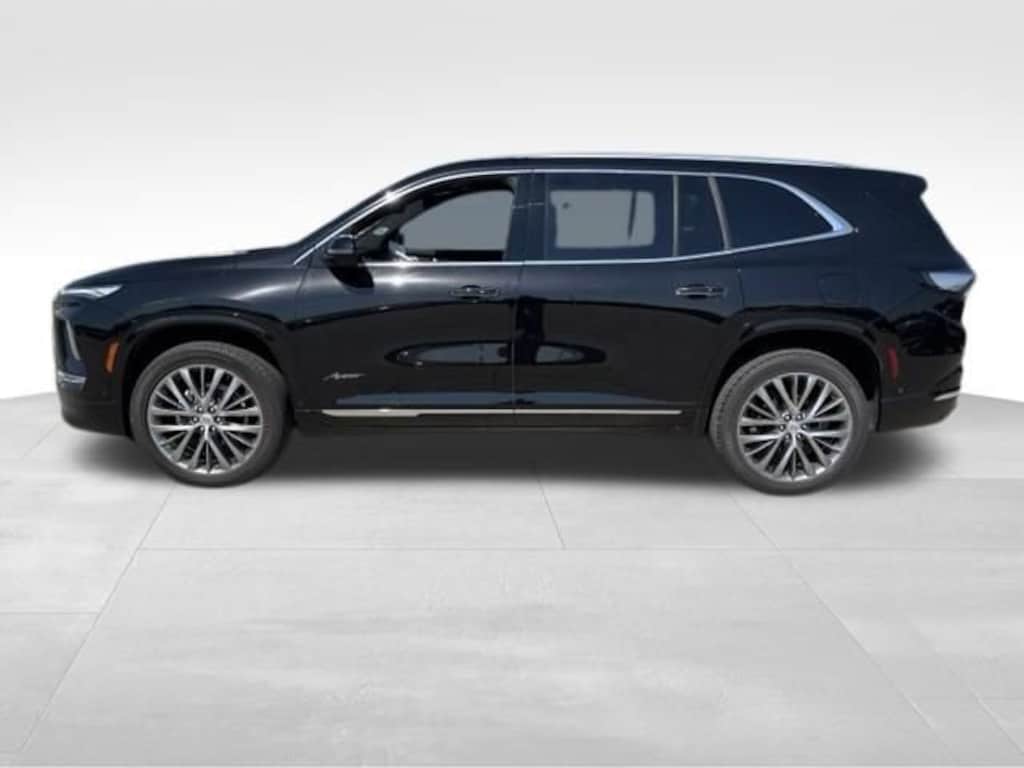 Used 2025 Buick Enclave Avenir SUV