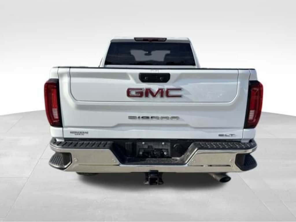 Used 2022 GMC Sierra 2500 HD SLT Truck