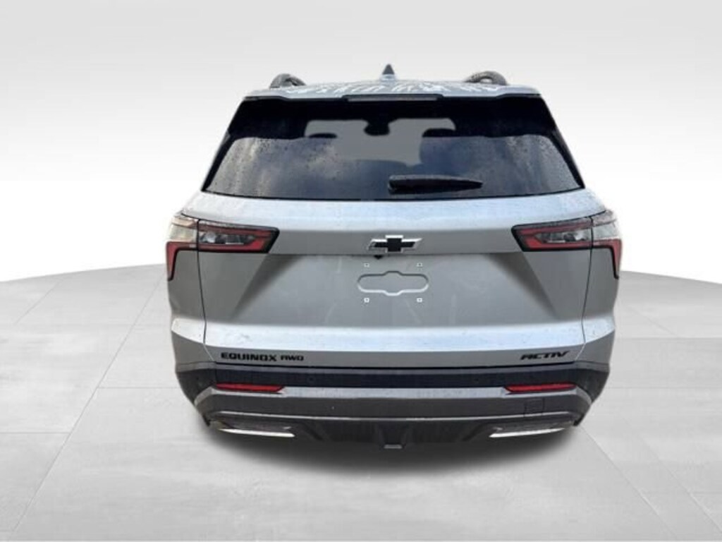 Used 2025 Chevrolet Equinox Activ SUV