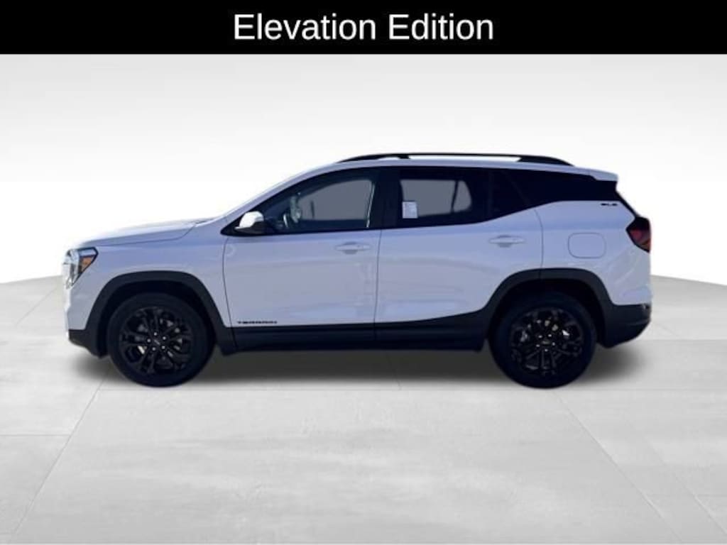 Used 2022 GMC Terrain SLE SUV