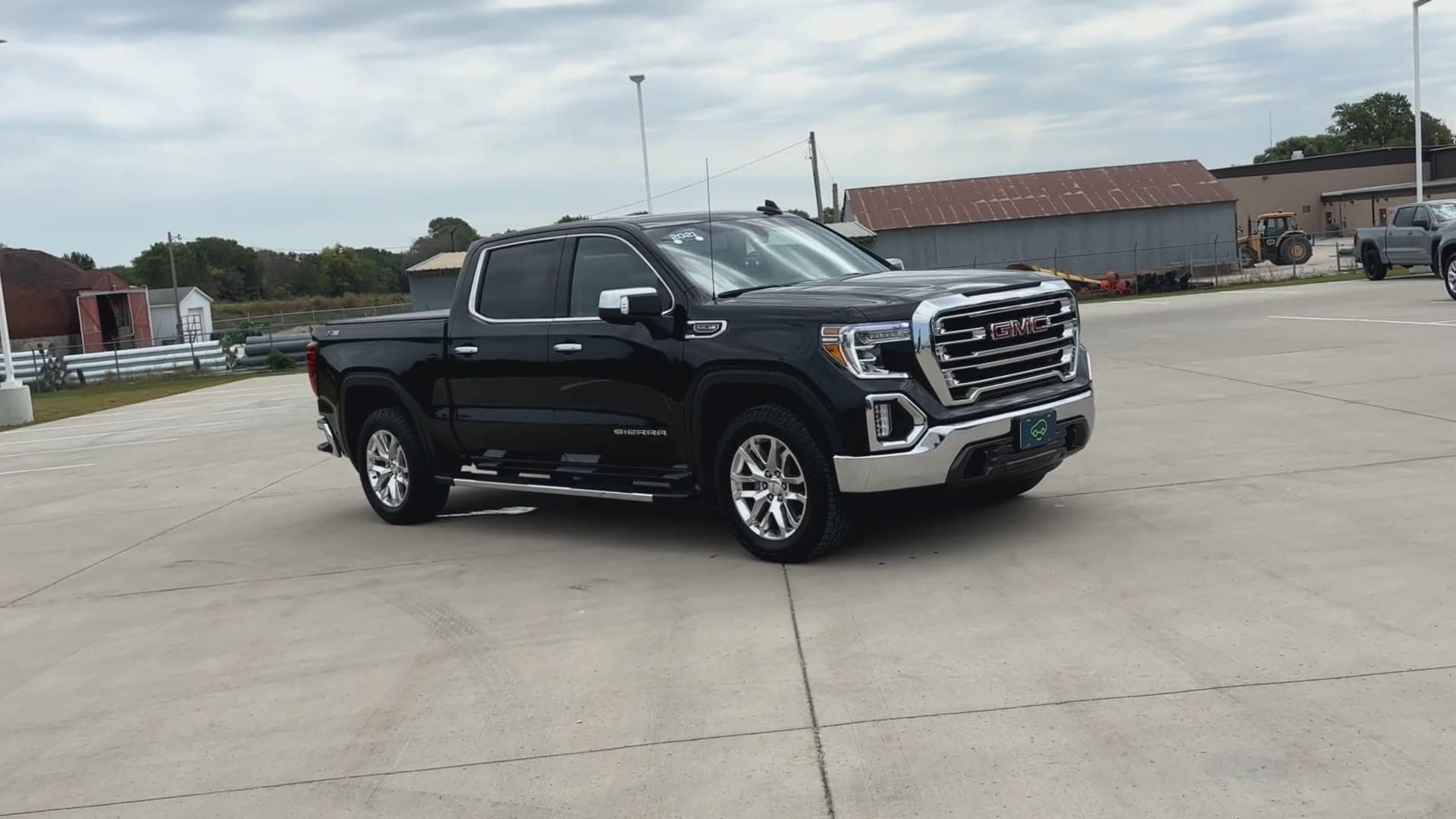 Used 2021 GMC Sierra 1500 SLT with VIN 1GTU9DED8MZ128725 for sale in Webster City, IA