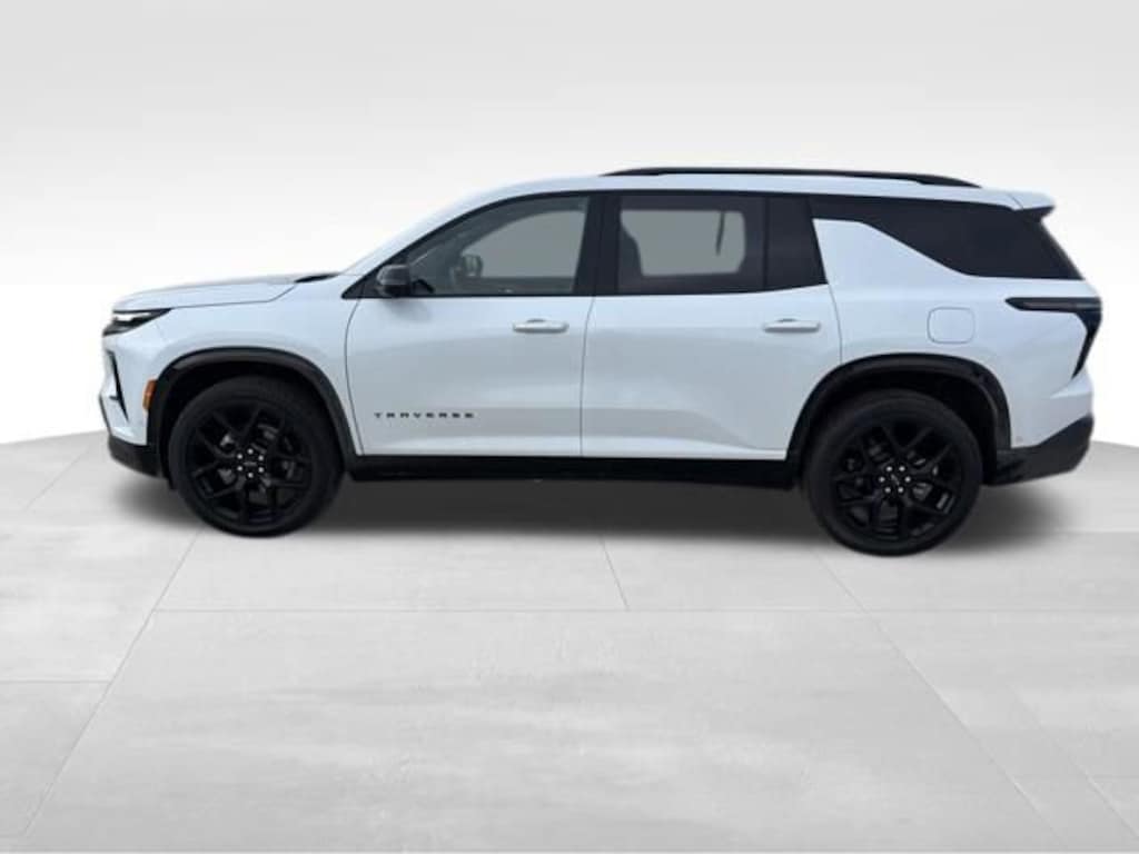 Used 2026 Chevrolet Traverse RS SUV