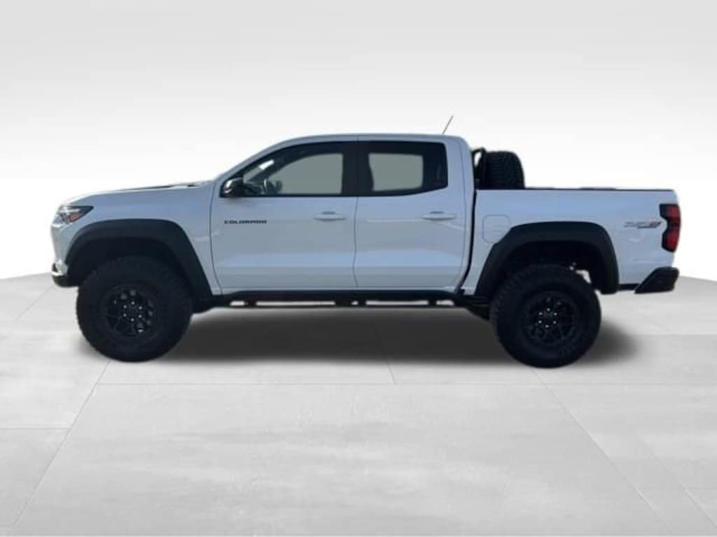 Used 2024 Chevrolet Colorado ZR2 Truck