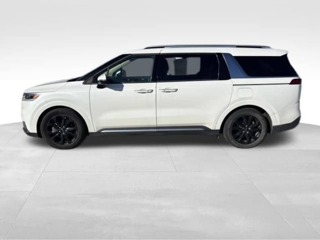 Used 2022 Kia Carnival MPV SX Prestige Van