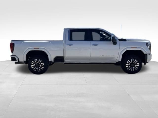 2024 GMC Sierra 3500HD Denali Ultimate - Photo 7