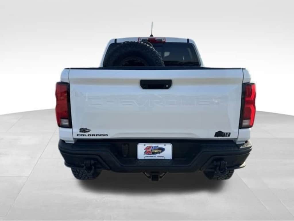 Used 2024 Chevrolet Colorado ZR2 Truck