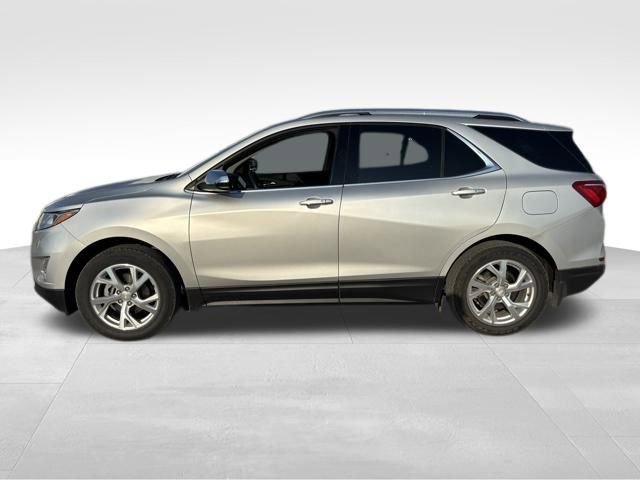 2018 Chevrolet Equinox Premier photo 2