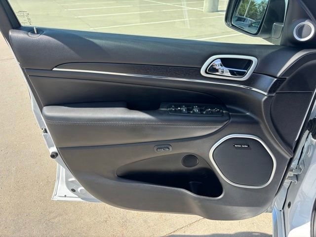 2020 Jeep Grand Cherokee Summit - Photo 18
