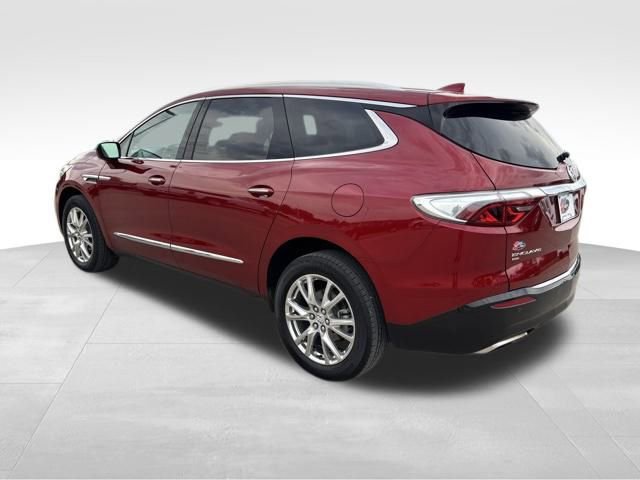 2023 Buick Enclave Essence photo 3