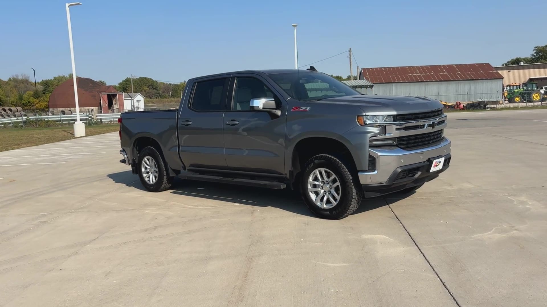 Used 2020 Chevrolet Silverado 1500 LT with VIN 1GCUYDED0LZ332971 for sale in Webster City, IA