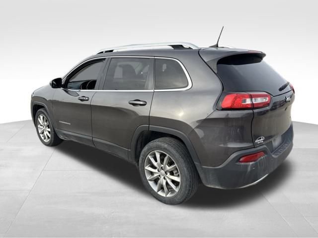 2018 Jeep Cherokee Limited photo 2