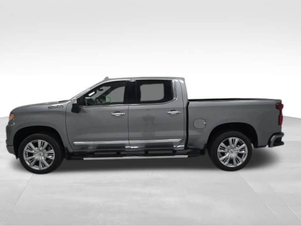 New 2026 Chevrolet Silverado 1500 High Country Truck Crew Cab