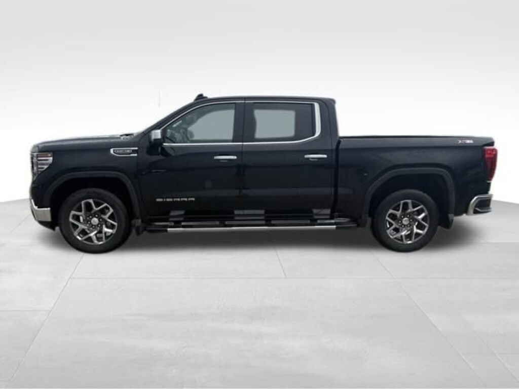 Used 2024 GMC Sierra 1500 SLT Truck