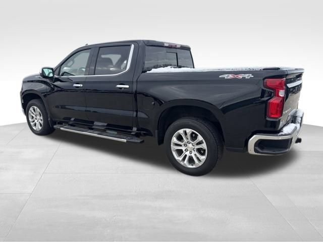 2022 Chevrolet Silverado 1500 LTZ photo 3