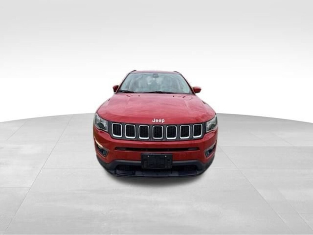 Used 2018 Jeep Compass Latitude 4x4 SUV